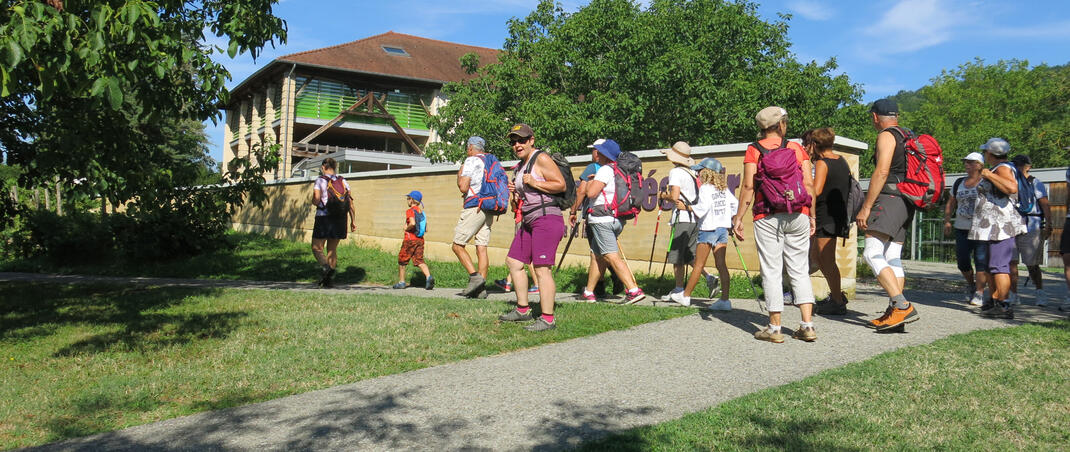 Quod si qui longius in amicitia provecti essent, tamen saepe labefactari, si in honoris contentionem Quod si qui longius in amicitia provecti essent, tamen saepe labefactari, si in honoris contentionem